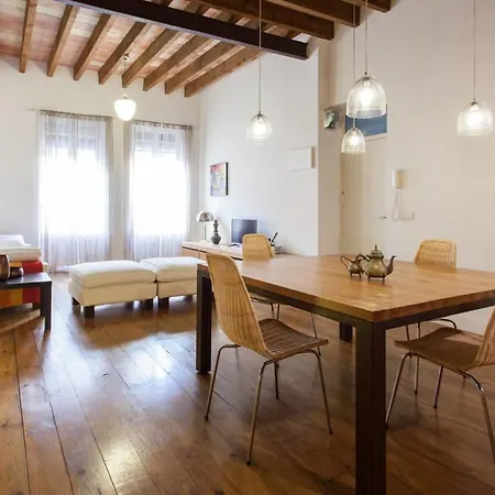 Loft Poeta Quintana